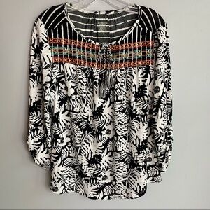WESTBOUND EMBROIDERED BLOUSE